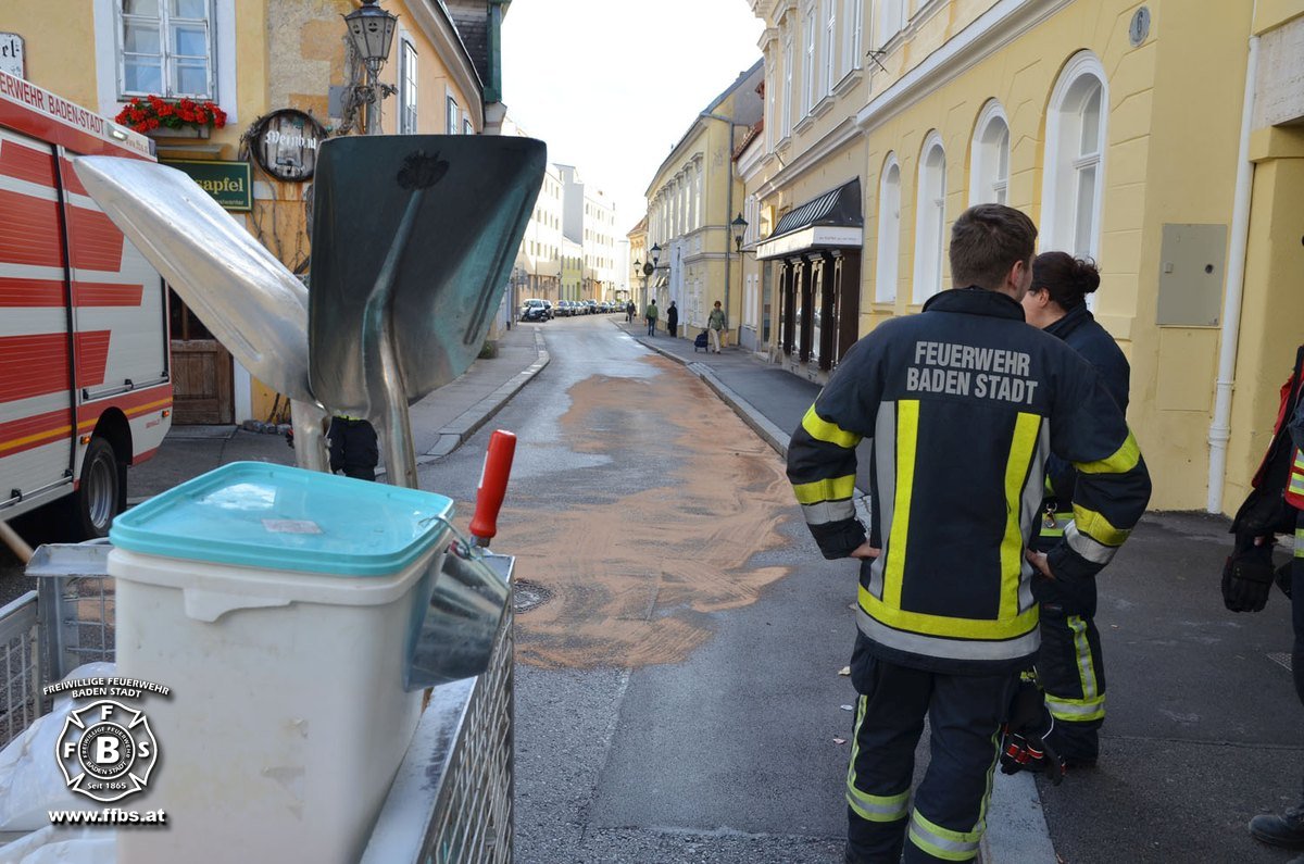 2018-10-25 Ölspur Spiegelgasse-Antonsgasse Baden - www.ffbs.at