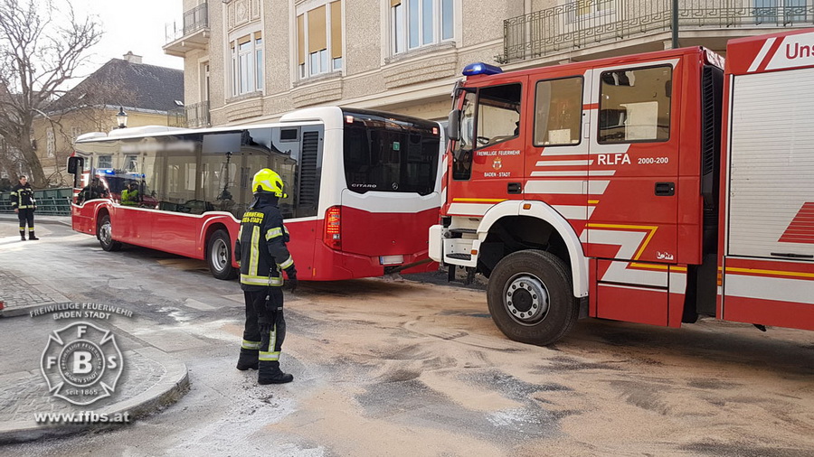 20180327 Ölspur Josefsplatz Baden Foto: Stefan Schneider FF Baden-Stadt