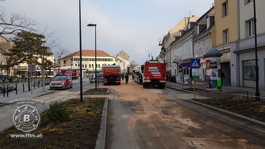 20180327 Ölspur Josefsplatz Baden Foto: Stefan Schneider FF Baden-Stadt