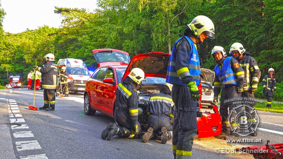 20190526 Verkehrsunfall LB210 x Siegenfeld Foto: Stefan Schneider
