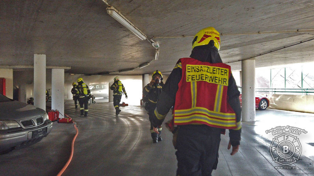 20200304 Fahrzeugbrand in Baden Parkdeck Zentrum Süd