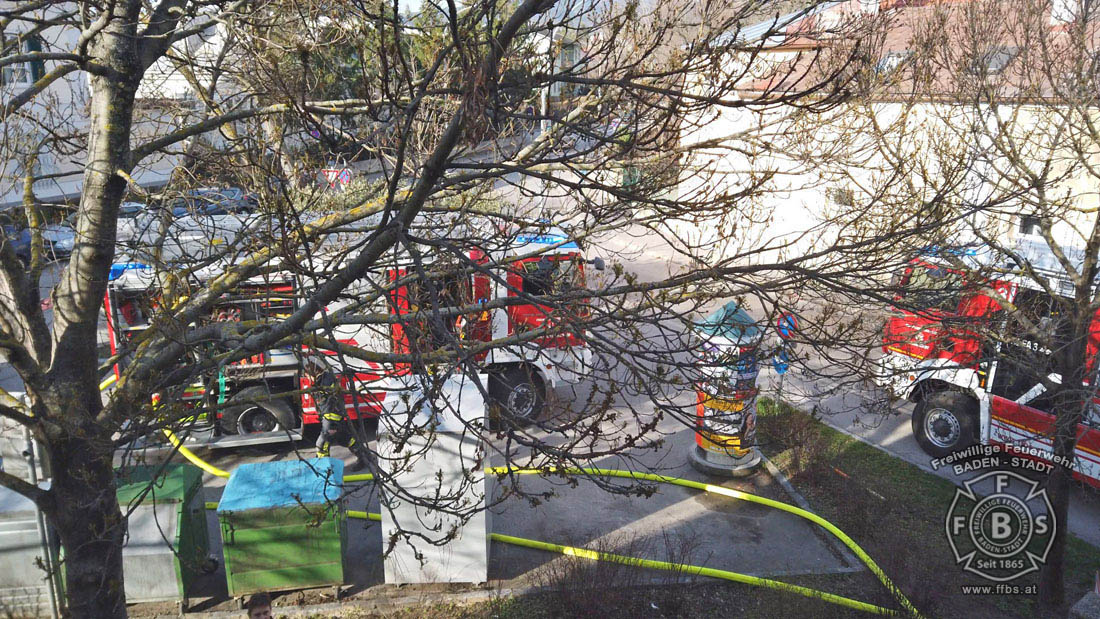 20200304 Fahrzeugbrand in Baden Parkdeck Zentrum Süd
