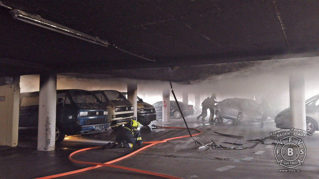 20200304 Fahrzeugbrand in Baden Parkdeck Zentrum Süd