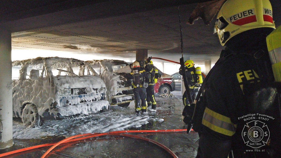 20200304 Fahrzeugbrand in Baden Parkdeck Zentrum Süd