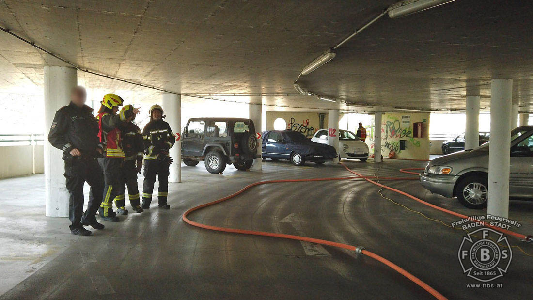 20200304 Fahrzeugbrand in Baden Parkdeck Zentrum Süd