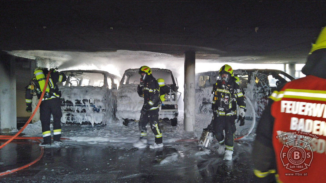 20200304 Fahrzeugbrand in Baden Parkdeck Zentrum Süd