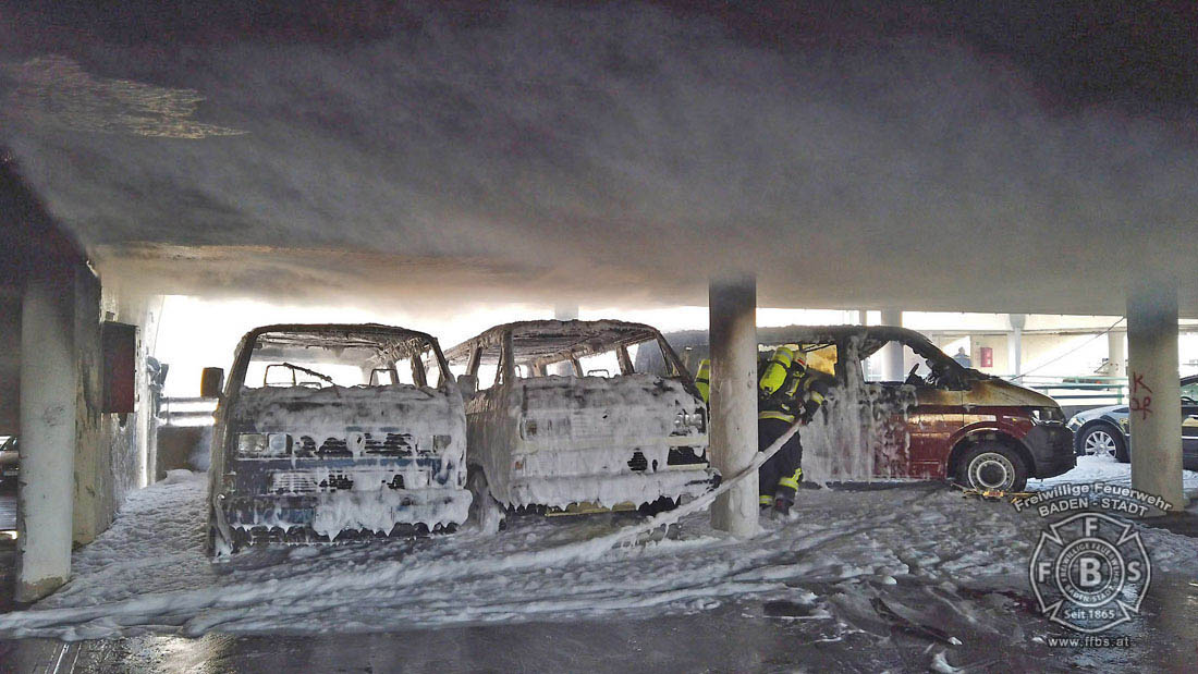 20200304 Fahrzeugbrand in Baden Parkdeck Zentrum Süd