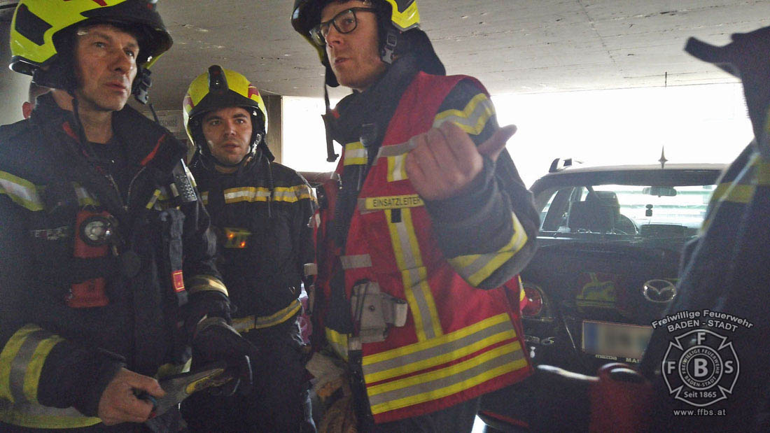 20200304 Fahrzeugbrand in Baden Parkdeck Zentrum Süd