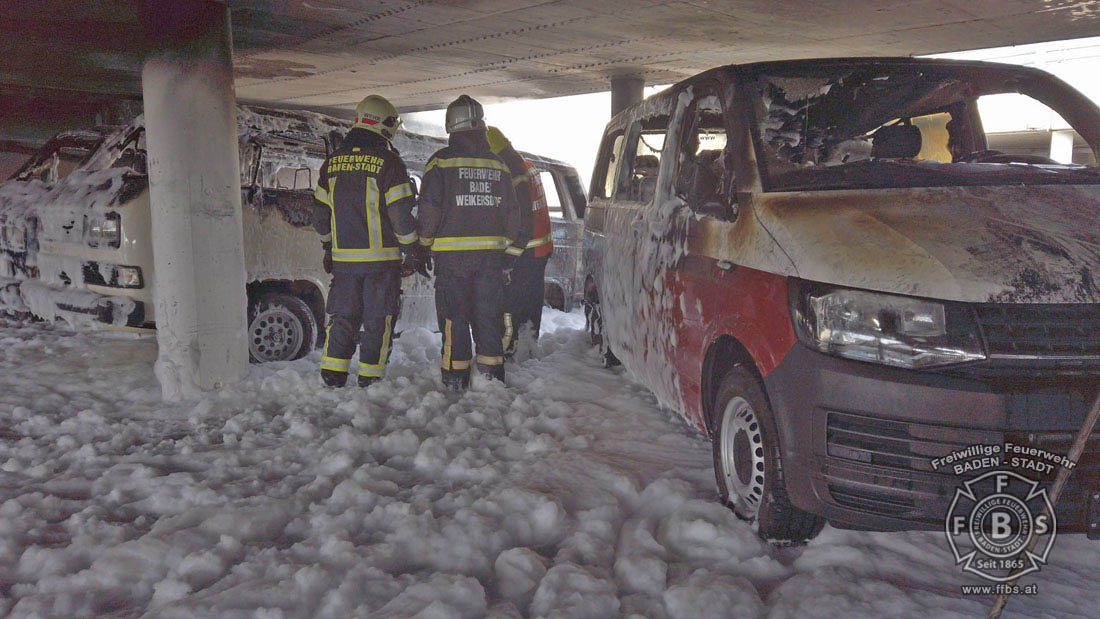 20200304 Fahrzeugbrand in Baden Parkdeck Zentrum Süd