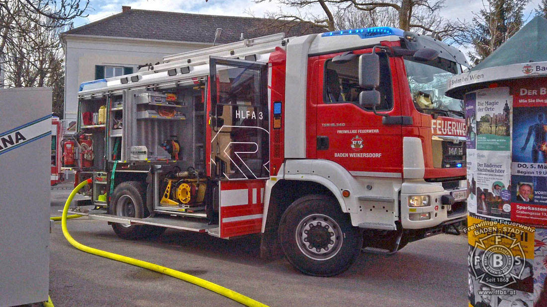 20200304 Fahrzeugbrand in Baden Parkdeck Zentrum Süd