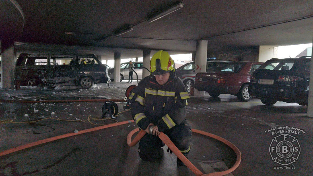 20200304 Fahrzeugbrand in Baden Parkdeck Zentrum Süd