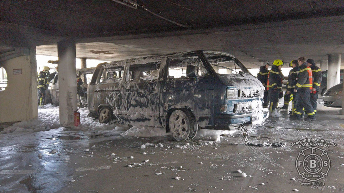 20200304 Fahrzeugbrand in Baden Parkdeck Zentrum Süd