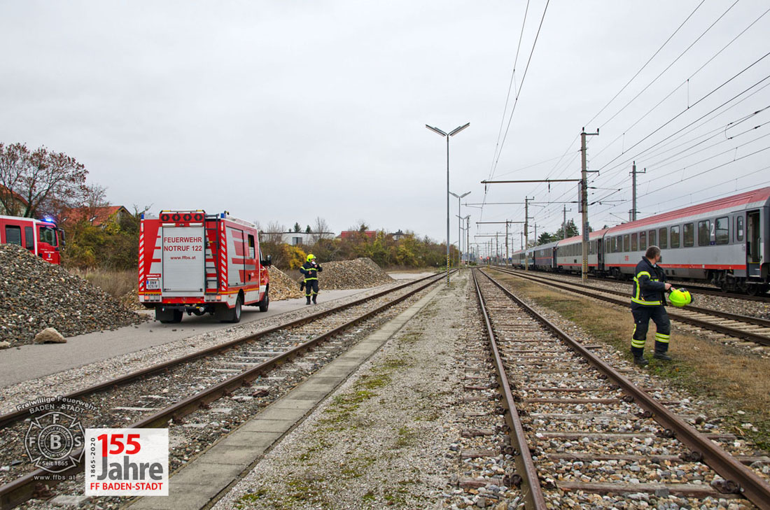 20201112 Brandverdacht bei Eurocity-Zug am Frachtenbahnhof Baden