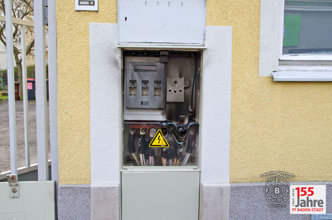 20201112 Brand eines E-Hausanschlusskasten in Badener Innenstadt