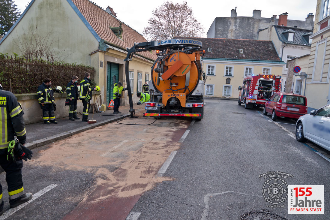 20201205 Schadstoffeinsatz in Baden Grabengasse