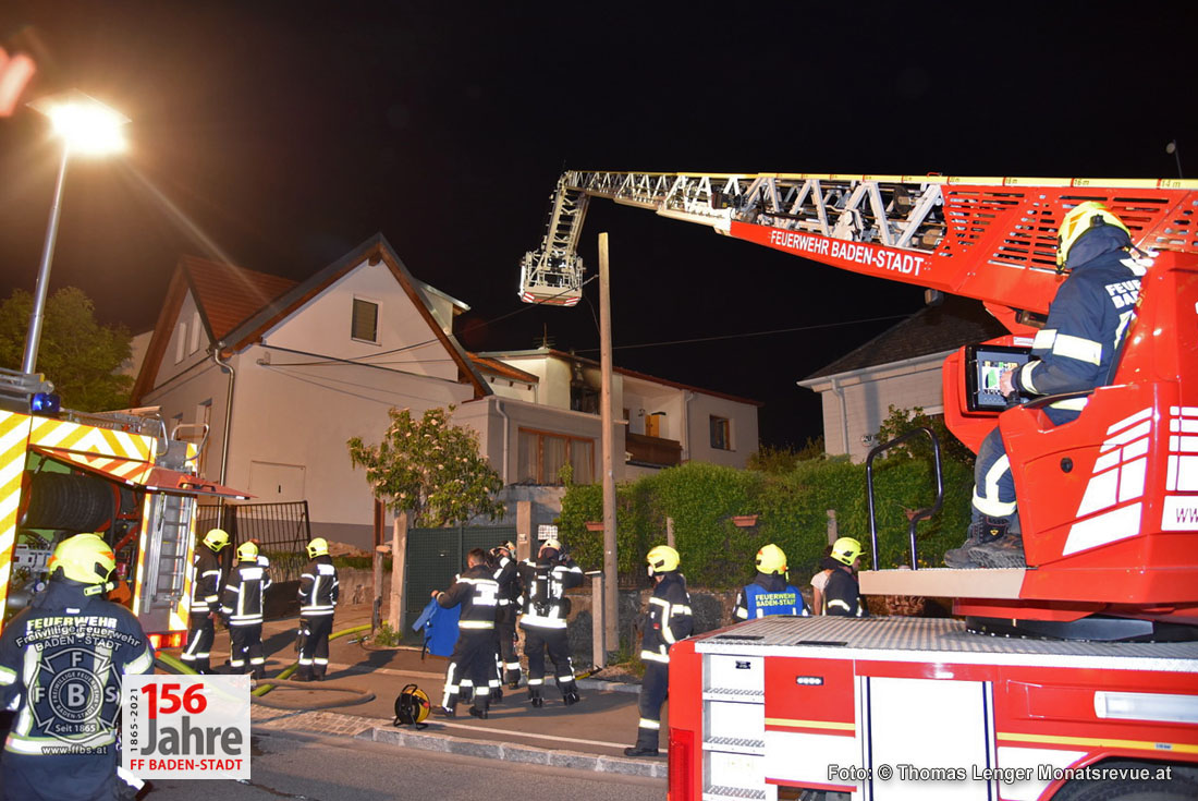 20210519 Küchenbrand in Baden Ortsteil Leesdorf