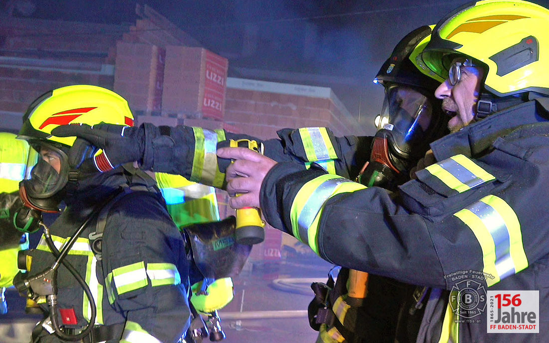 20211010 Garagenbrand in Baden