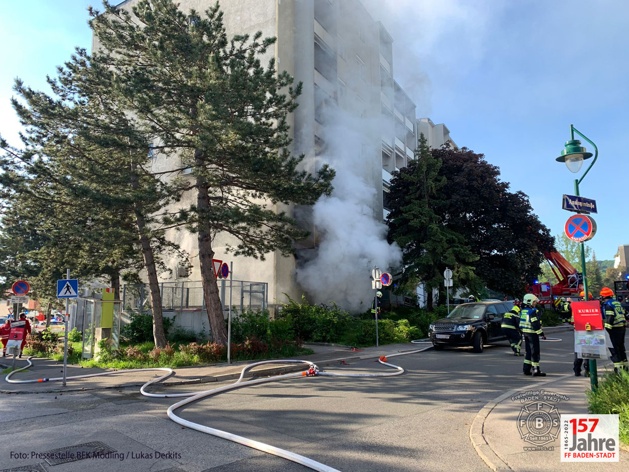 20220515 Brand in Mödlinger Hochhaus