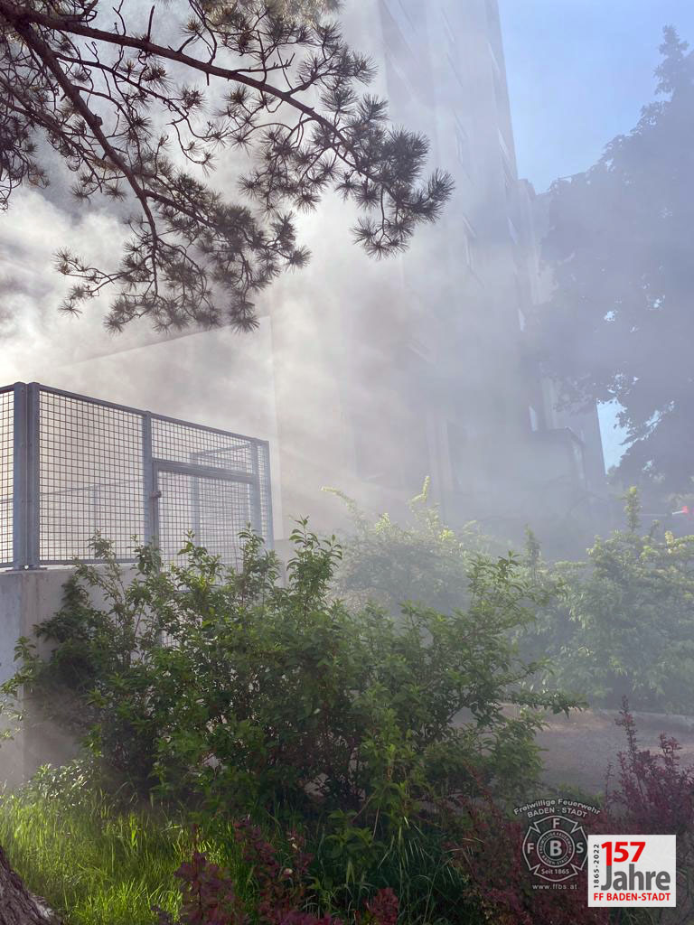 20220515 Brand in Mödlinger Hochhaus