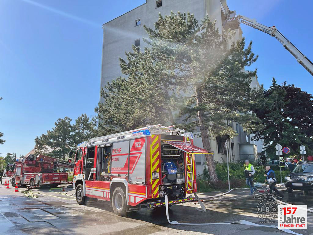 20220515 Brand in Mödlinger Hochhaus