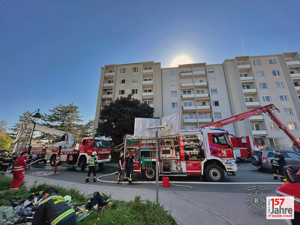 20220515 Brand in Mödlinger Hochhaus