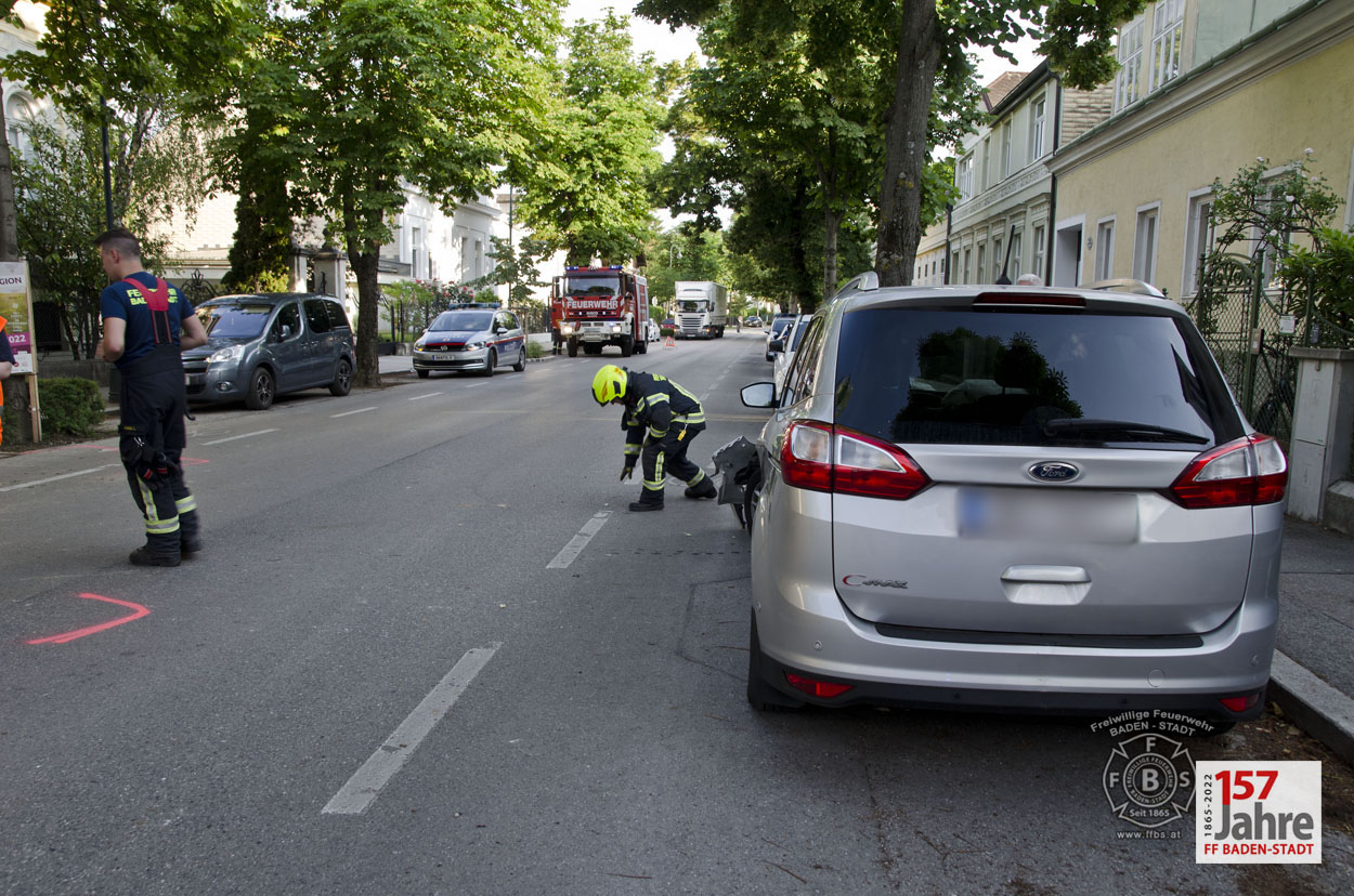 20220602 Verkehrsunfall im Badener Stadtgebiet