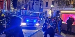 20221206 Nikolaus reist mit Feuerwehr-Drehleiter an in Baden