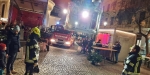 20221206 Nikolaus reist mit Feuerwehr-Drehleiter an in Baden