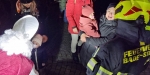 20221206 Nikolaus reist mit Feuerwehr-Drehleiter an in Baden