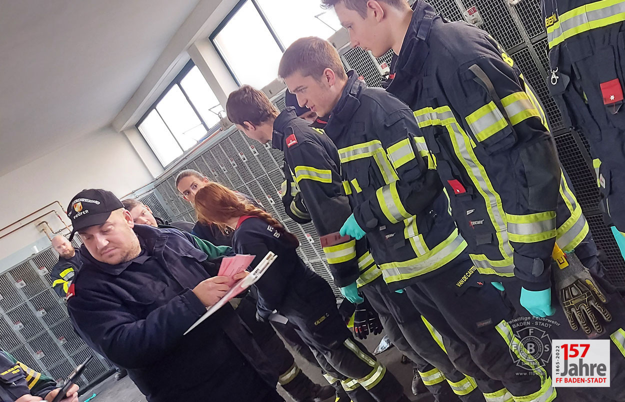 20221211 Ausbildungsprüfung Technischer Einsatz in Baden