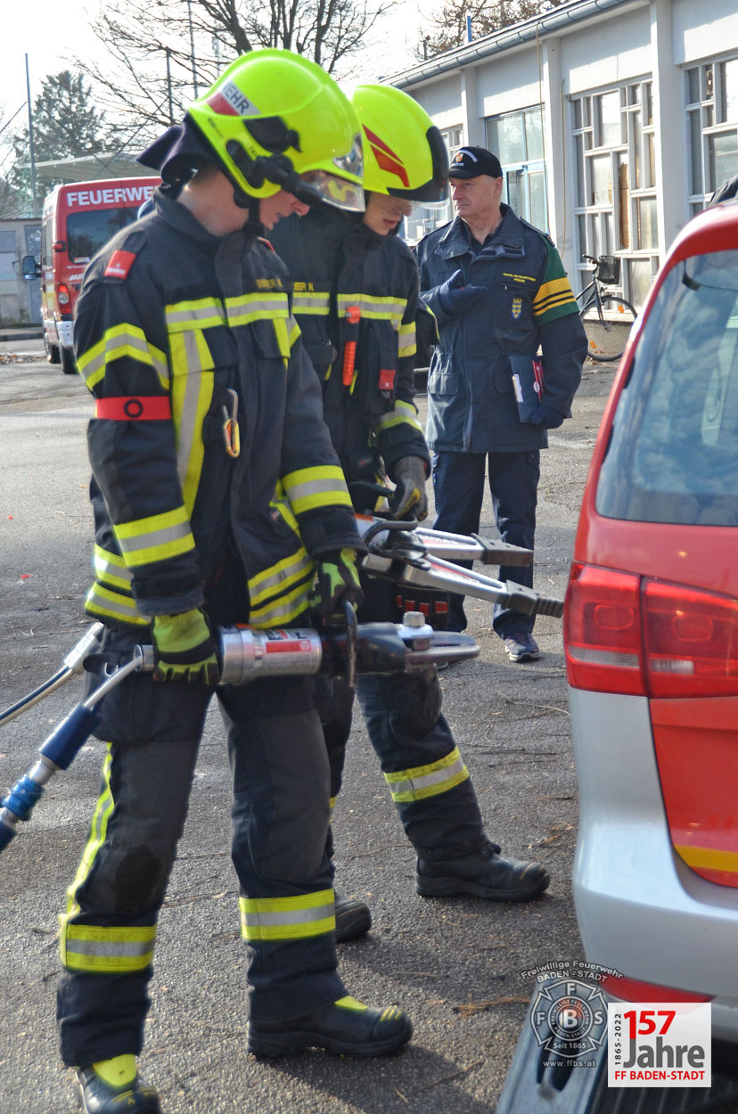 20221211 Ausbildungsprüfung Technischer Einsatz in Baden