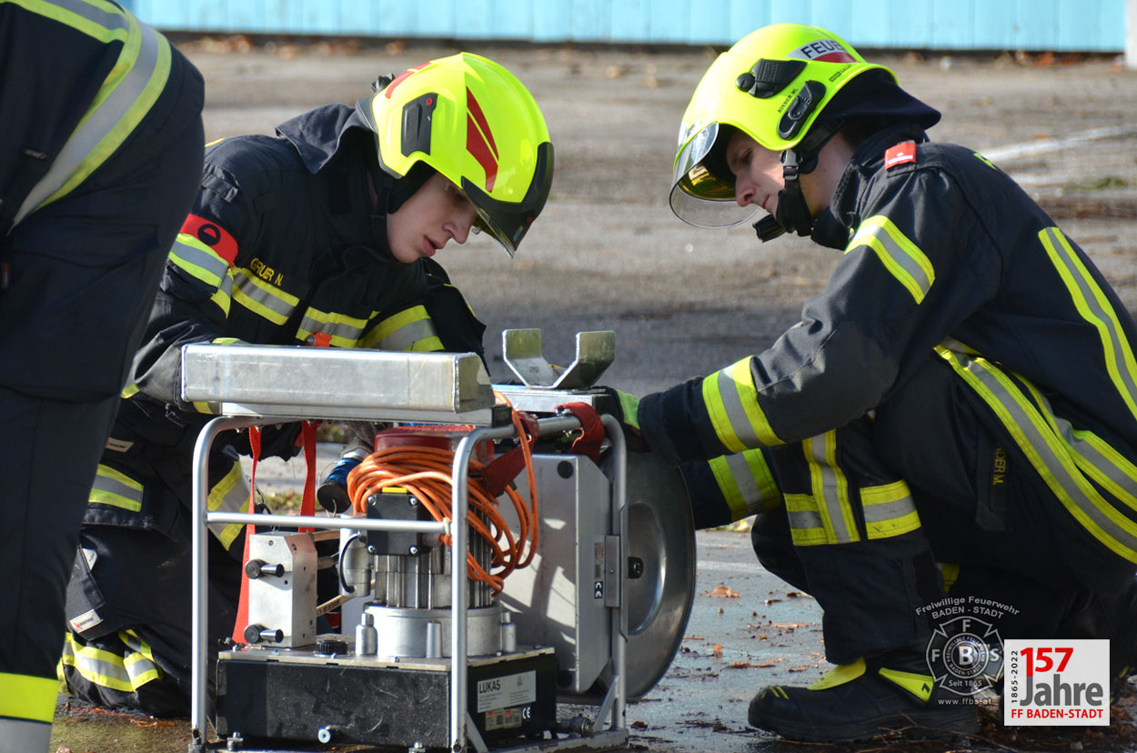 20221211 Ausbildungsprüfung Technischer Einsatz in Baden