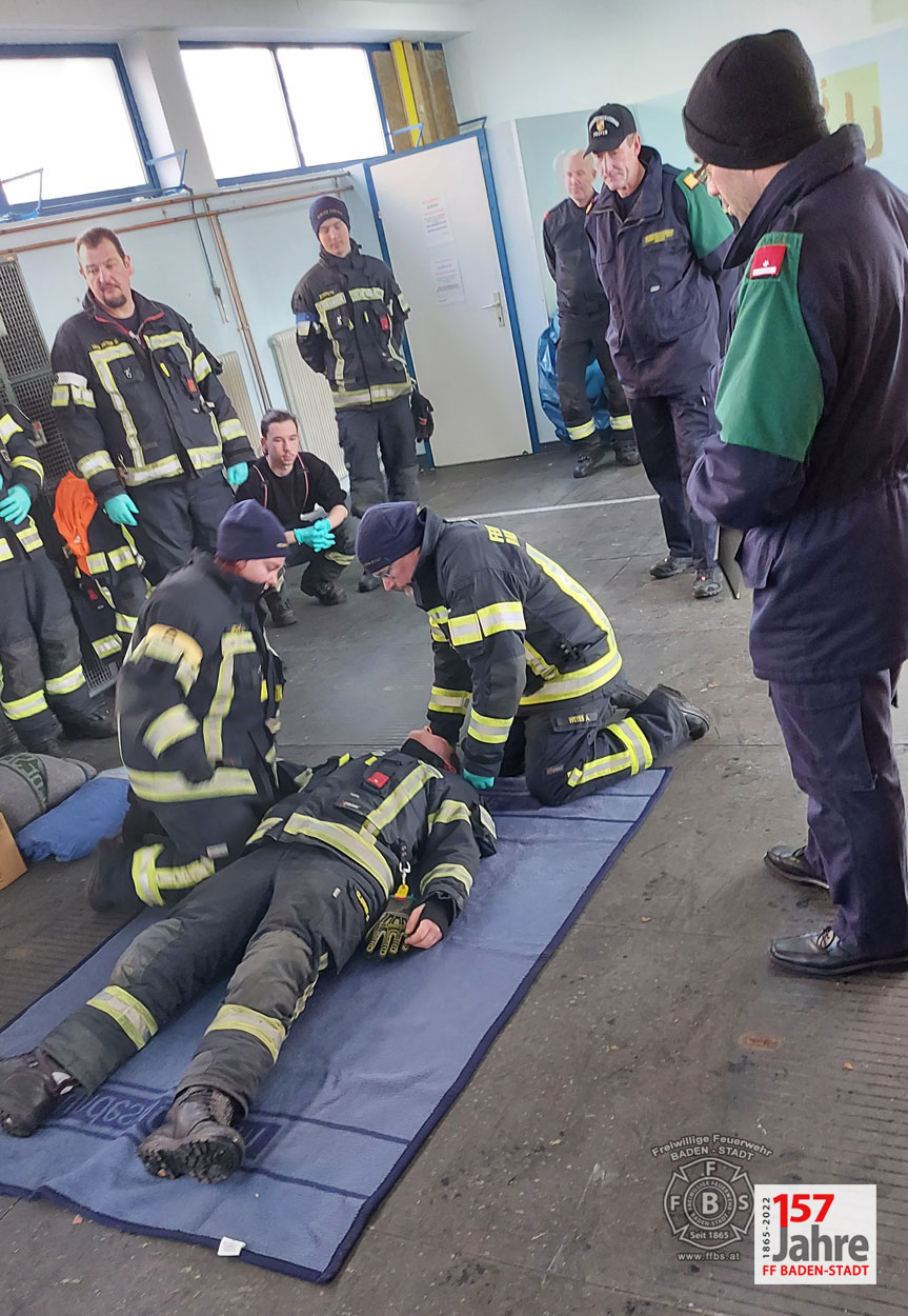 20221211 Ausbildungsprüfung Technischer Einsatz in Baden