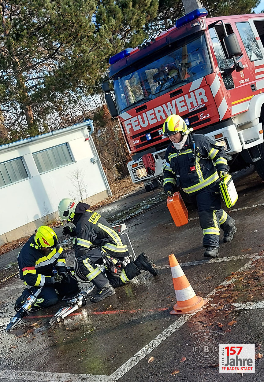 20221211 Ausbildungsprüfung Technischer Einsatz in Baden