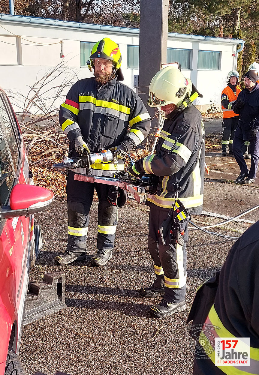 20221211 Ausbildungsprüfung Technischer Einsatz in Baden