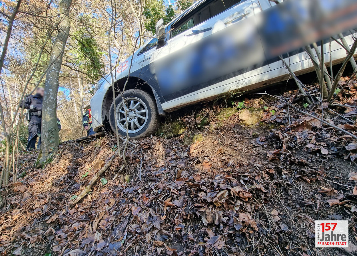 20221224 Fahrzeugbergung Kurpark Baden