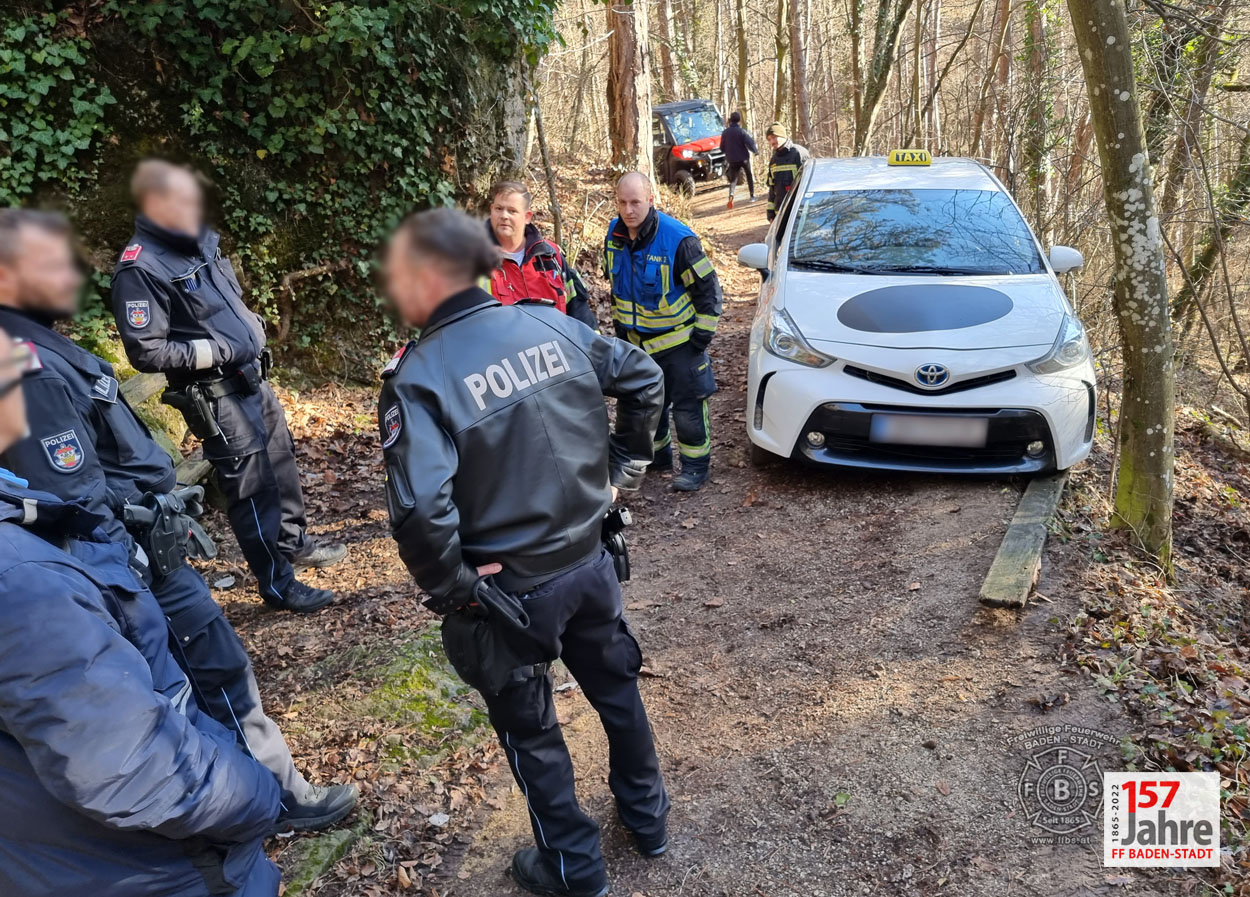 20221224 Fahrzeugbergung Kurpark Baden