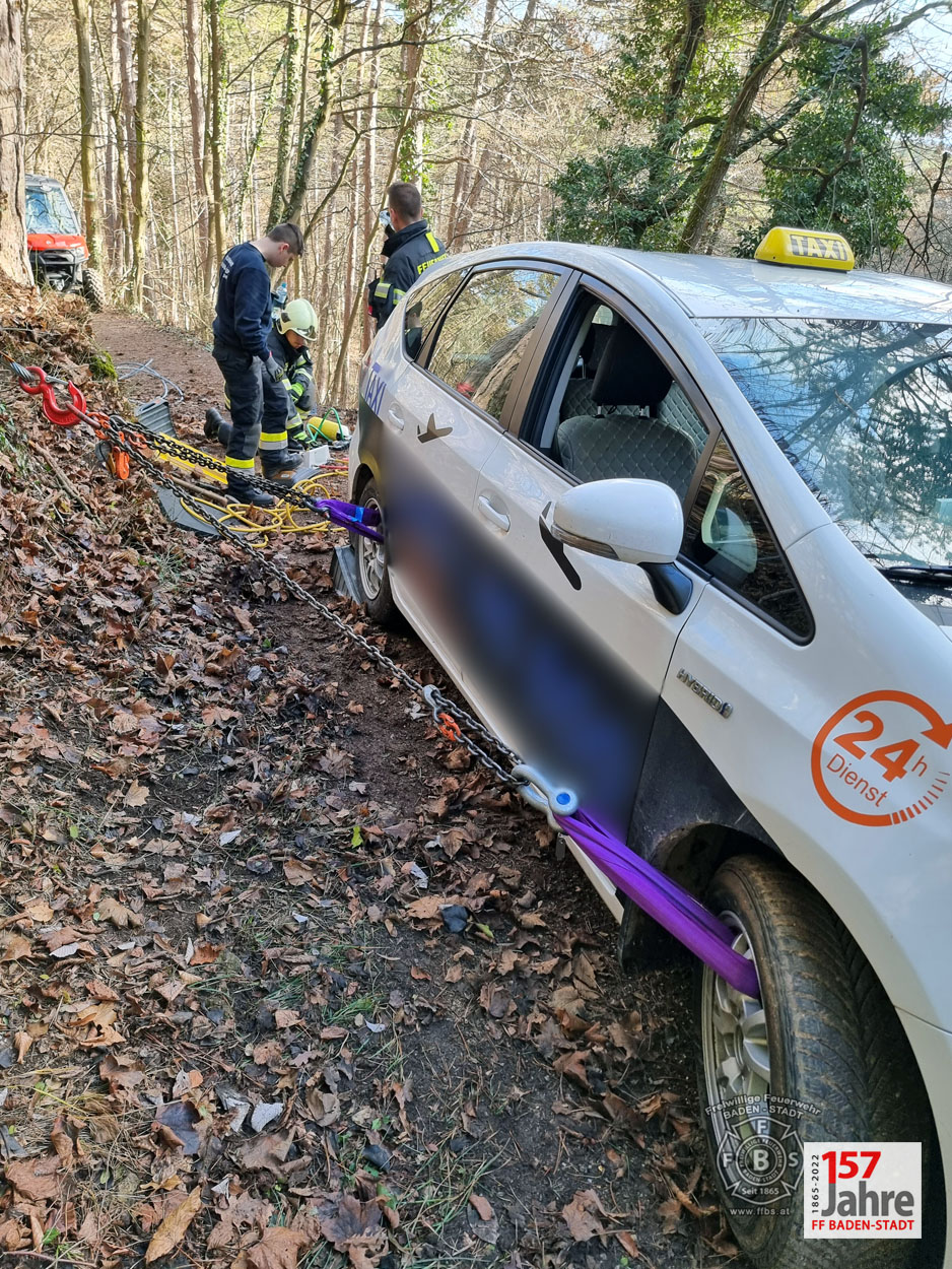 20221224 Fahrzeugbergung Kurpark Baden