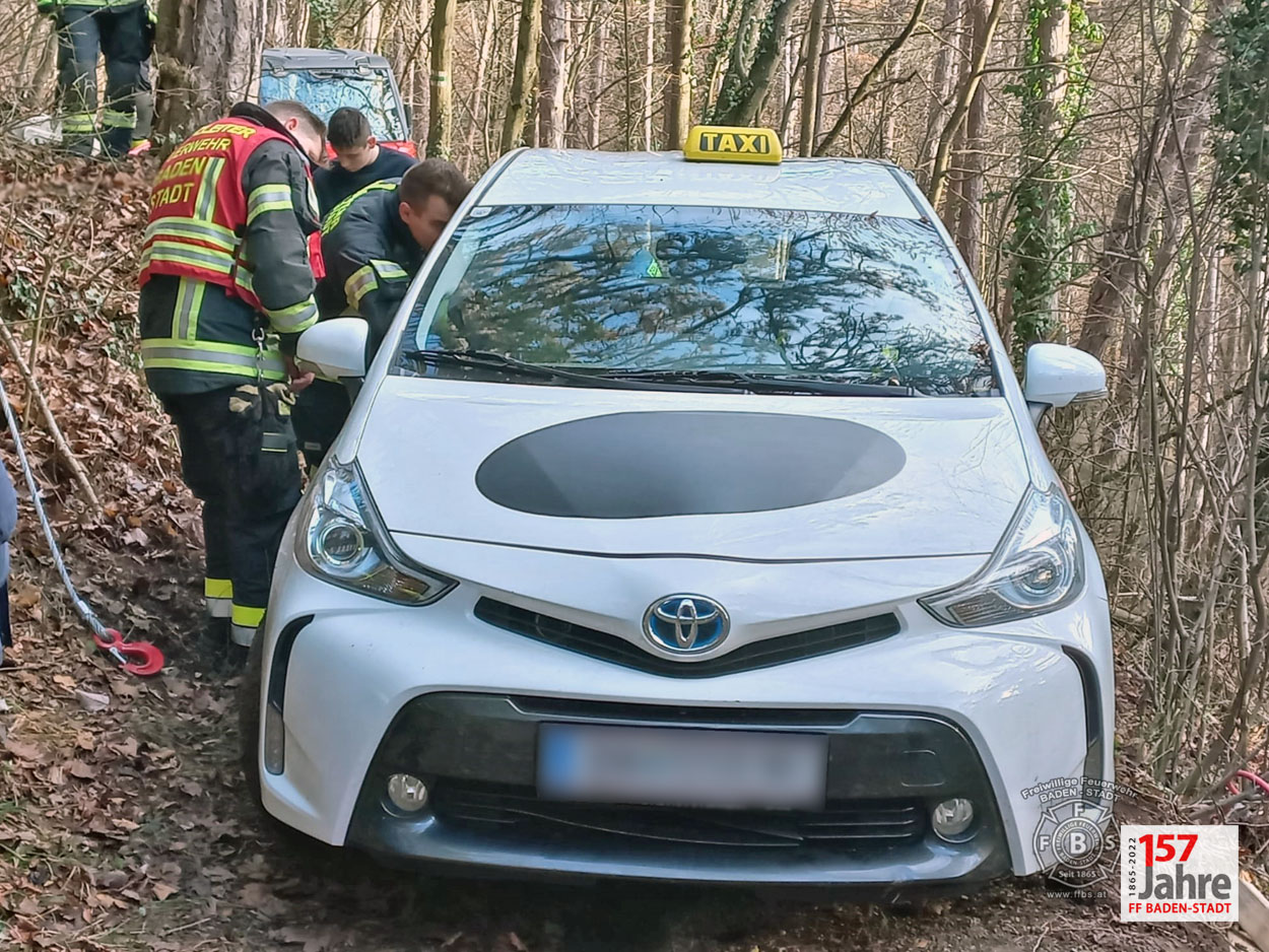 20221224 Fahrzeugbergung Kurpark Baden