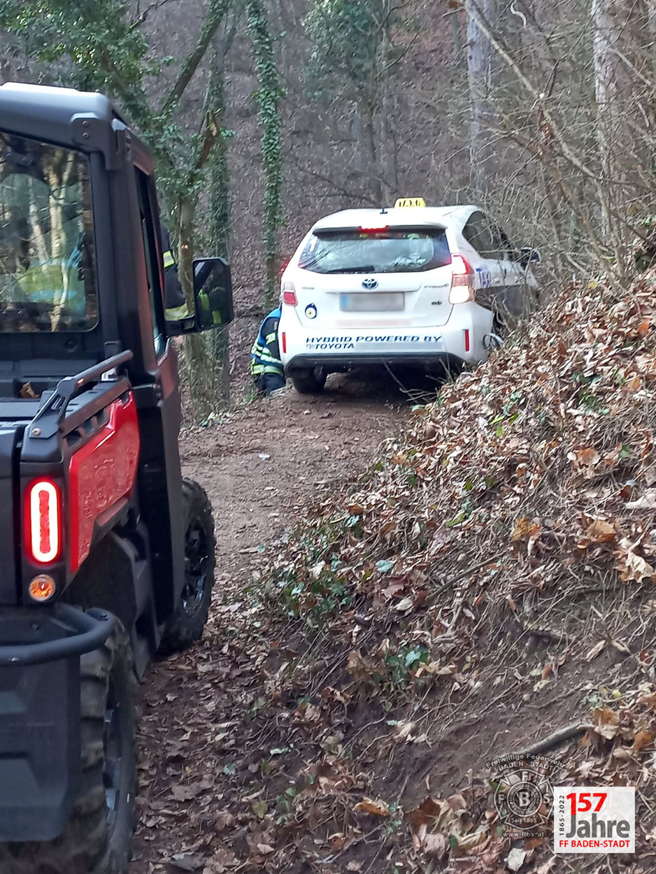 20221224 Fahrzeugbergung Kurpark Baden