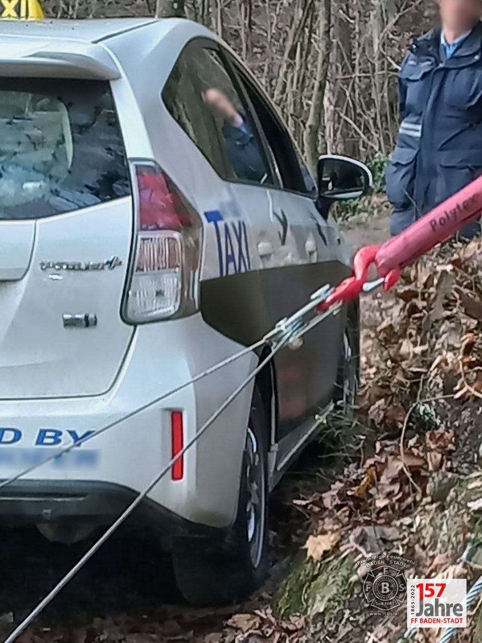 20221224 Fahrzeugbergung Kurpark Baden