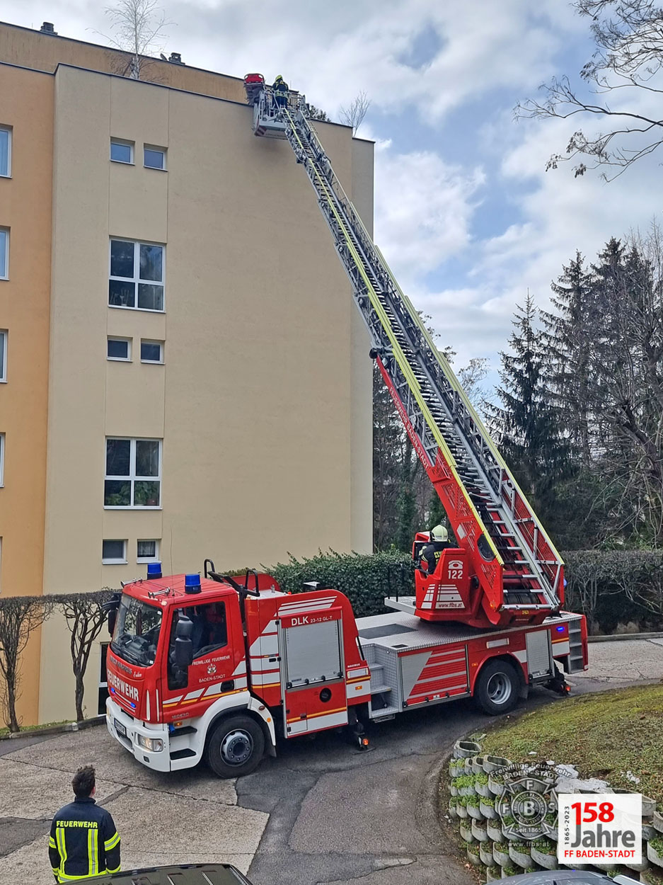 20230131 Unterstützung Rettungsdienst in Baden
