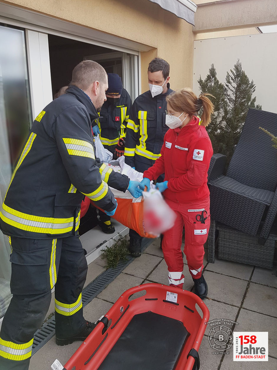 20230131 Unterstützung Rettungsdienst in Baden