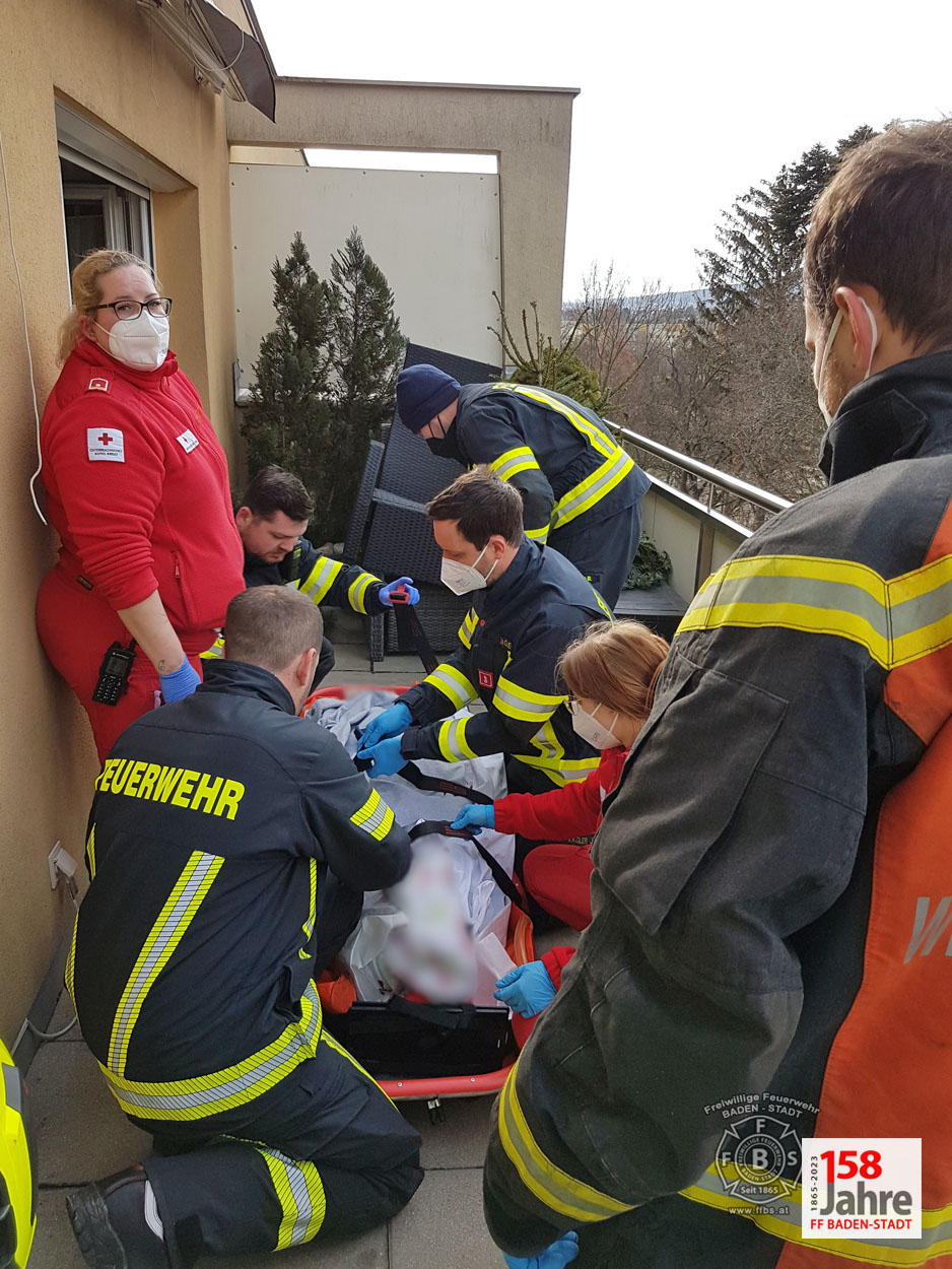 20230131 Unterstützung Rettungsdienst in Baden