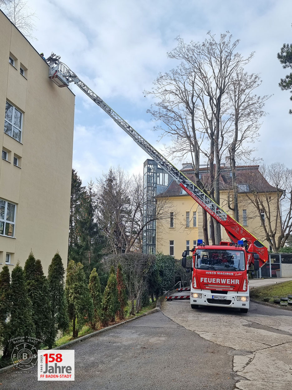 20230131 Unterstützung Rettungsdienst in Baden