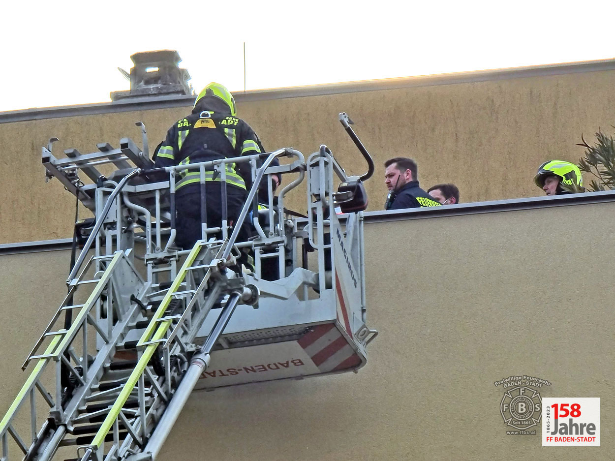 20230131 Unterstützung Rettungsdienst in Baden