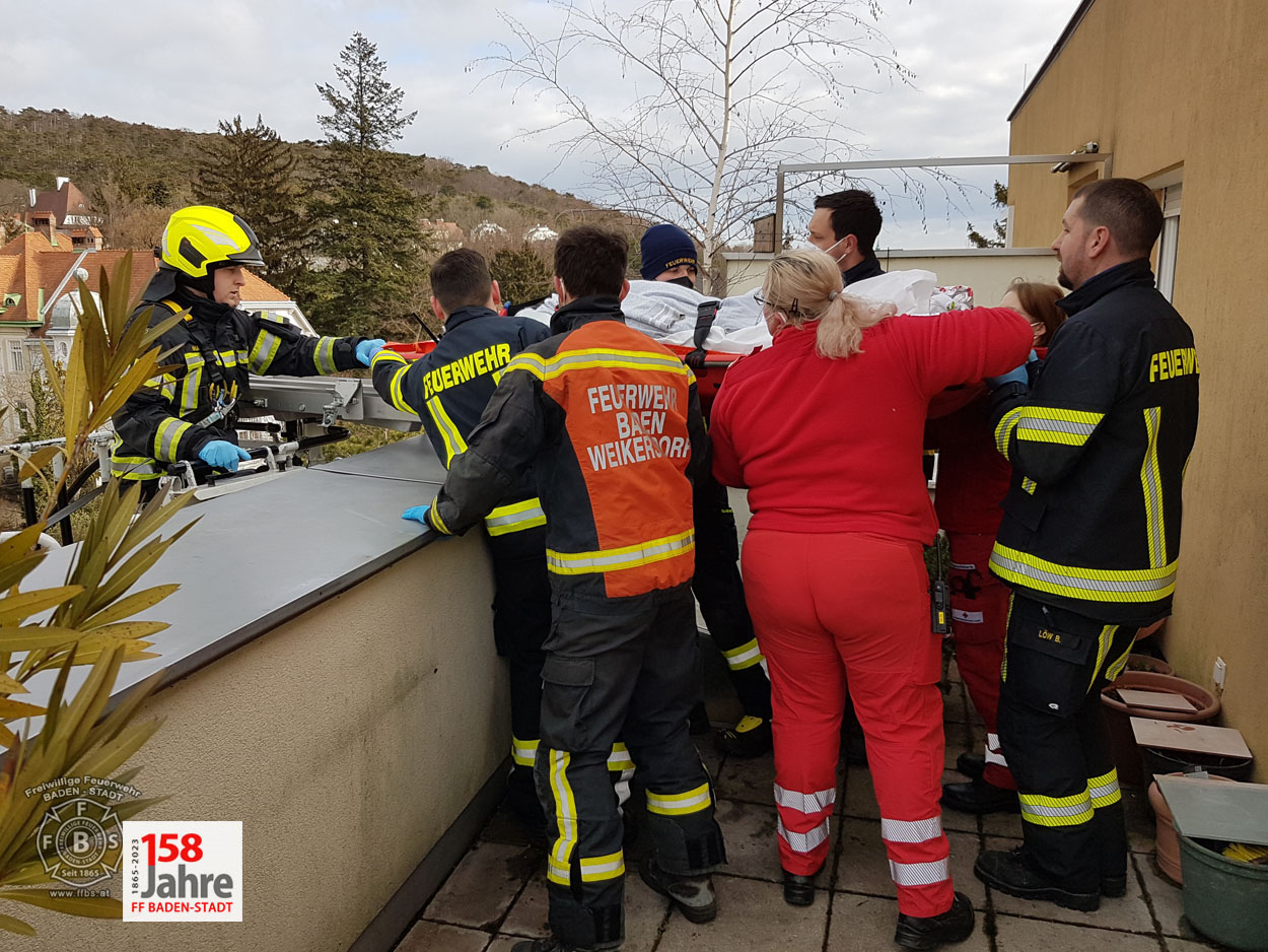 20230131 Unterstützung Rettungsdienst in Baden