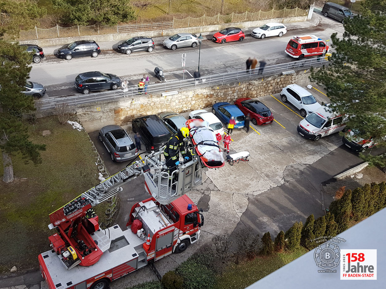 20230131 Unterstützung Rettungsdienst in Baden