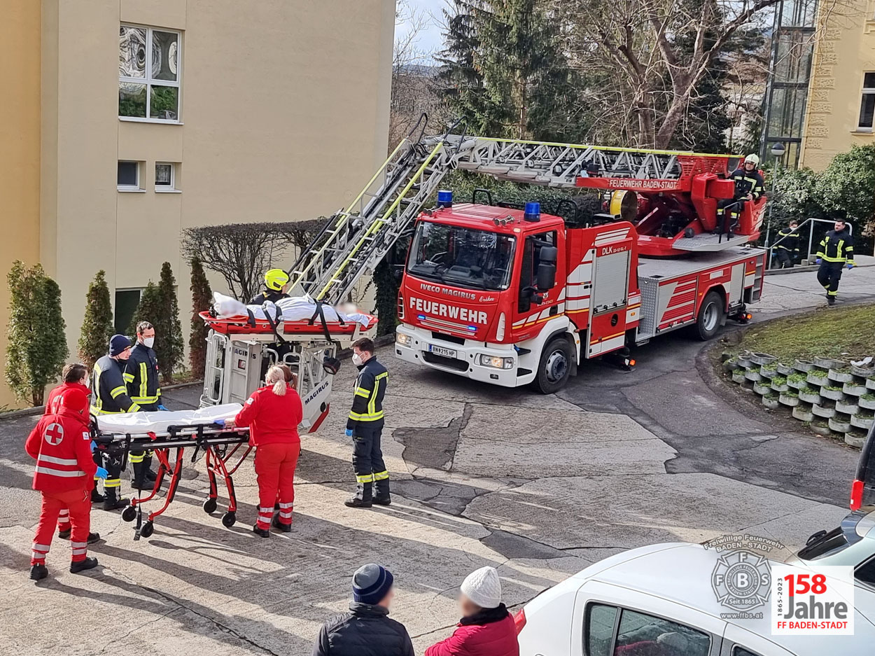 20230131 Unterstützung Rettungsdienst in Baden