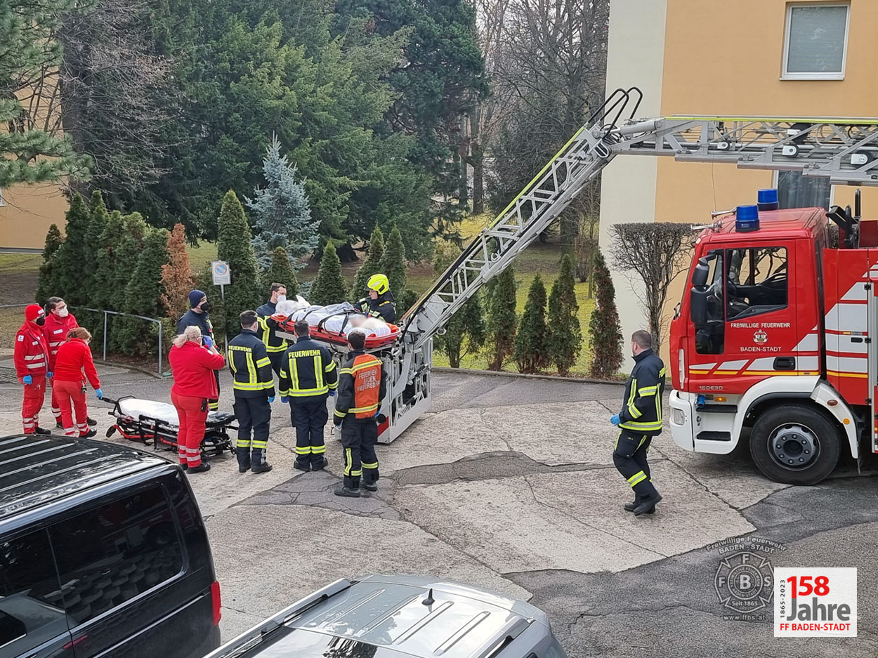 20230131 Unterstützung Rettungsdienst in Baden